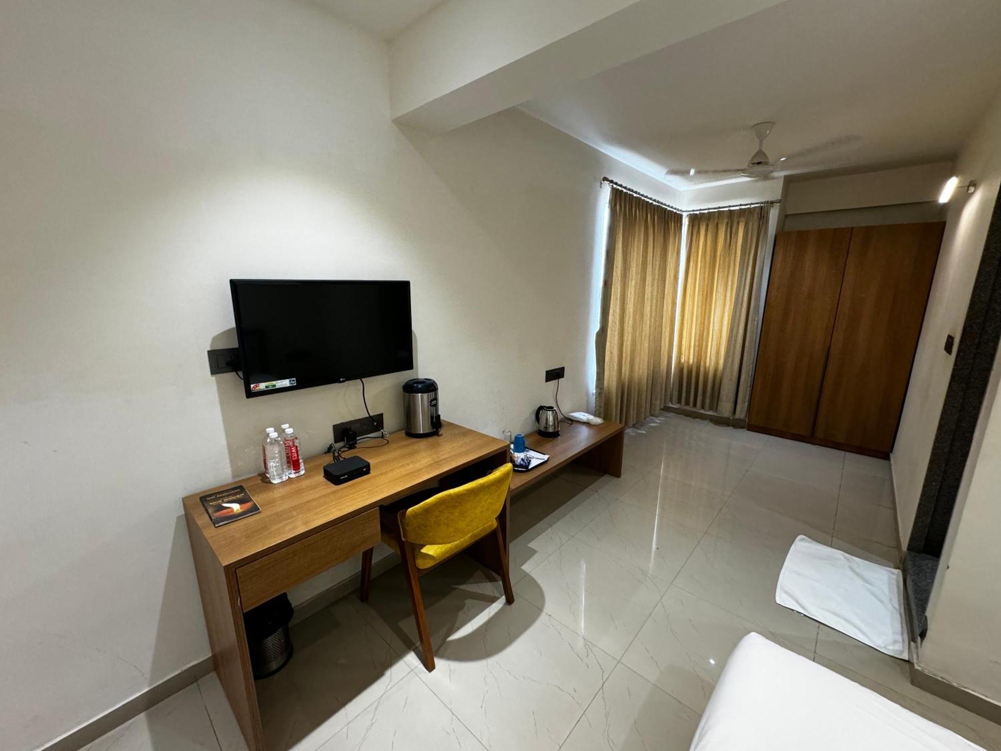 Siara Styles Amba Suites, 간디나가르 외부 사진